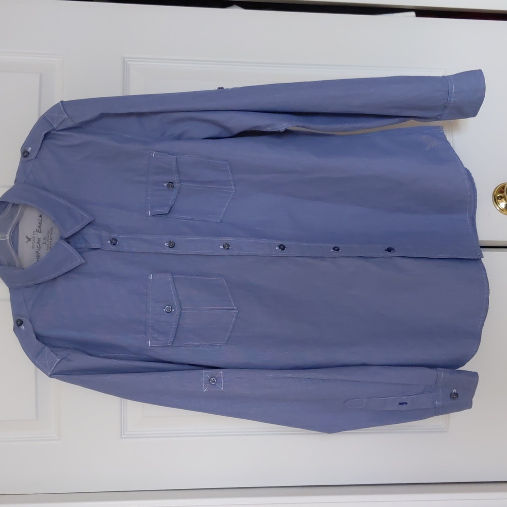 American Eagle men's shirt